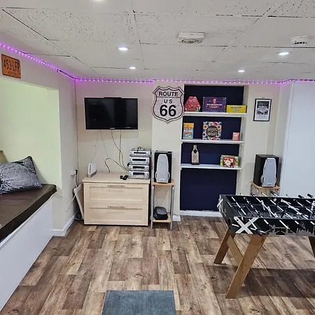 Brightwater Modern Ground Floor, 2 Bedroom Apartment, With Games, Chill Out * 斯卡伯勒