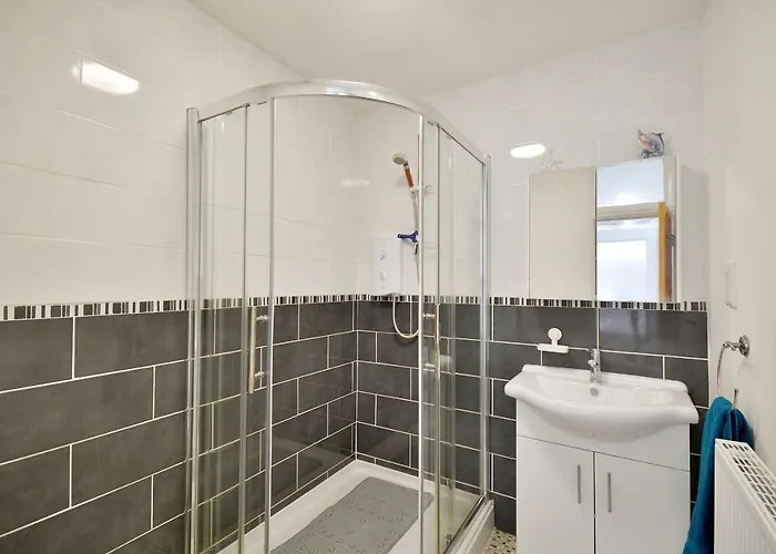 Brightwater Modern Ground Floor, 2 Bedroom Apartment, With Games, Chill Out Lägenhet