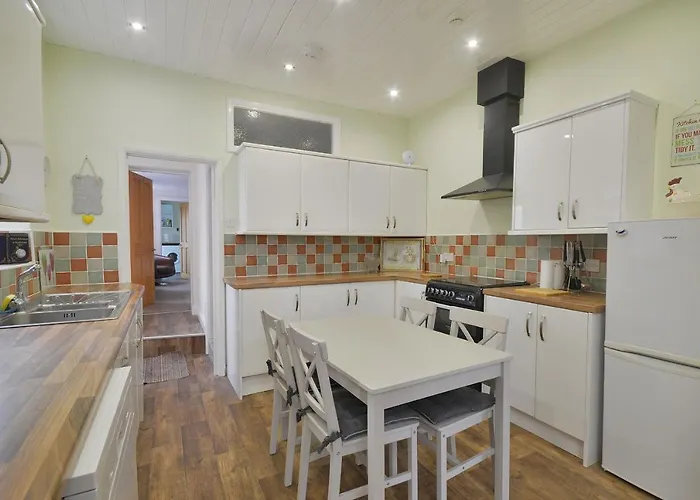 Brightwater Modern Ground Floor, 2 Bedroom Apartment, With Games, Chill Out *